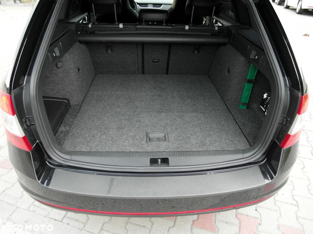 Skoda Octavia 2.0 TDI RS - 15