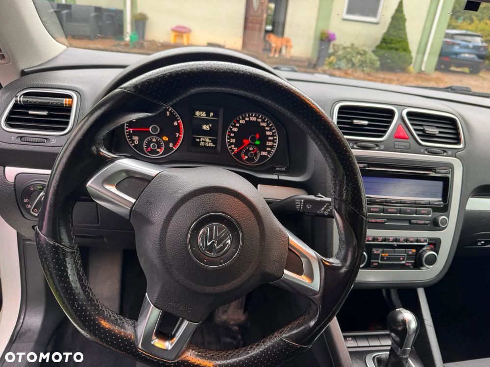 Volkswagen Scirocco 1.4 TSI DSG - 14