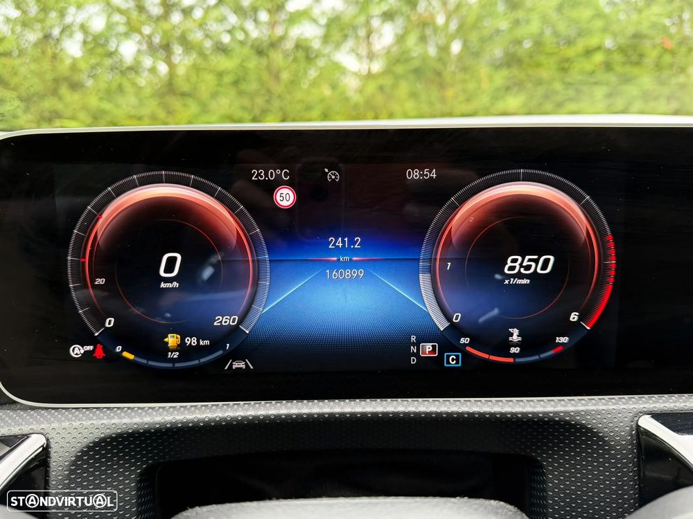 Mercedes-Benz A 180 d 7G-DCT AMG Line - 18