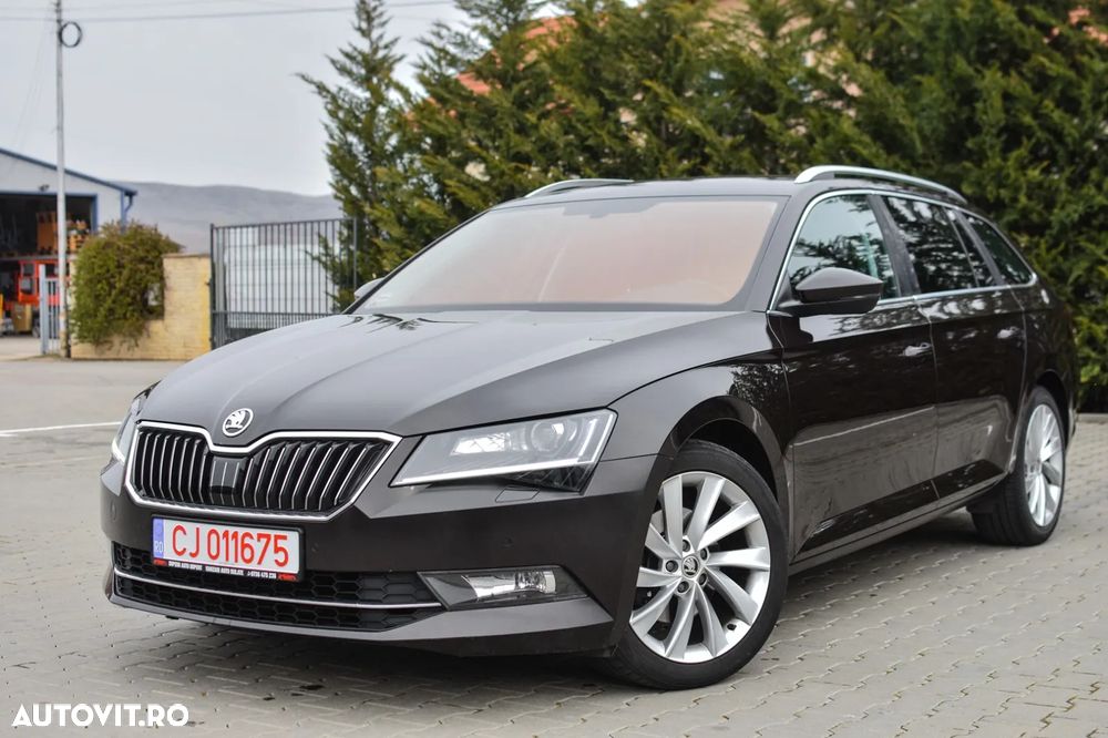 Skoda Superb 2.0 TDI DSG Ambition - 12