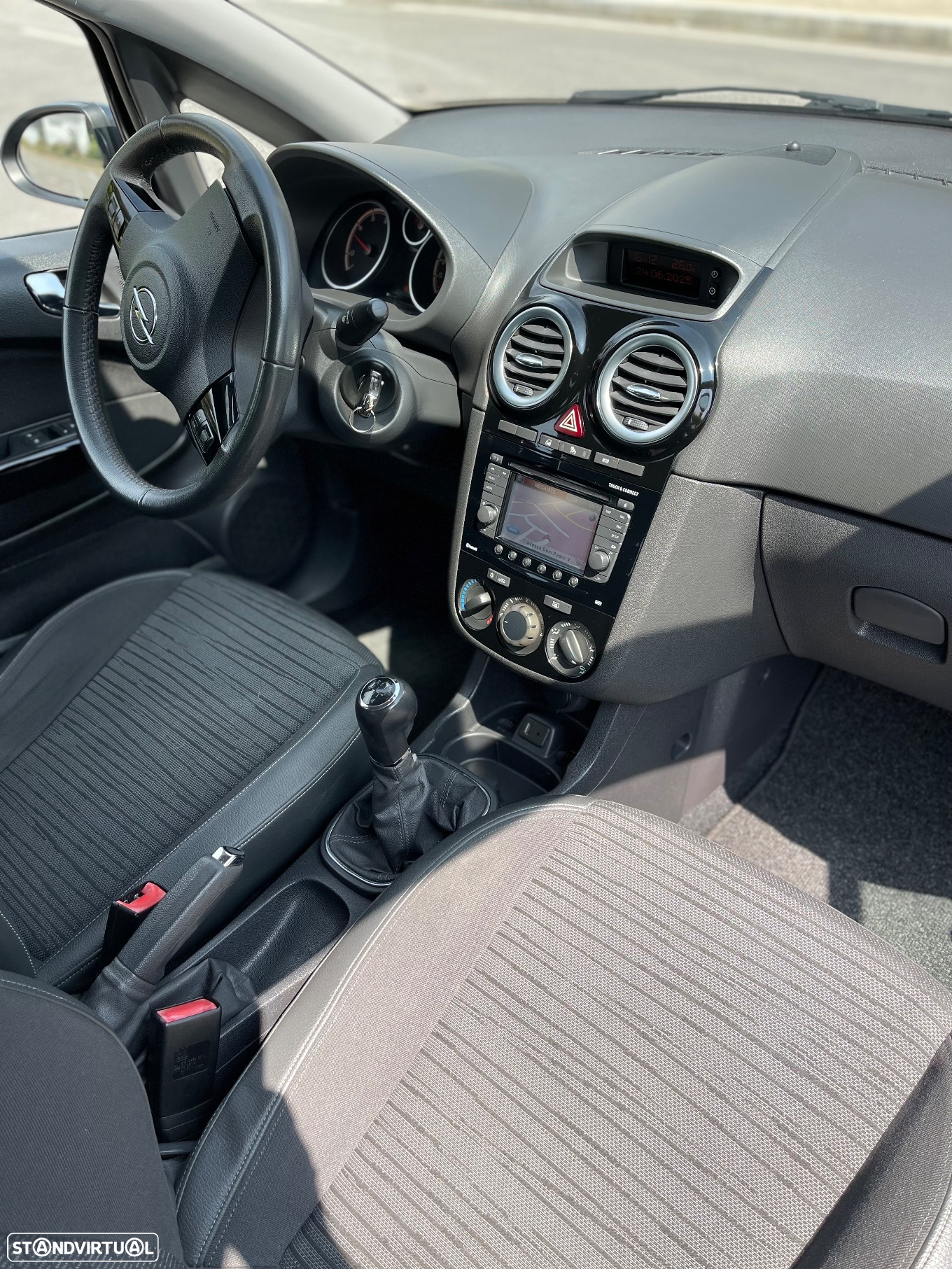 Opel Corsa 1.3 CDTi Business Edition - 11