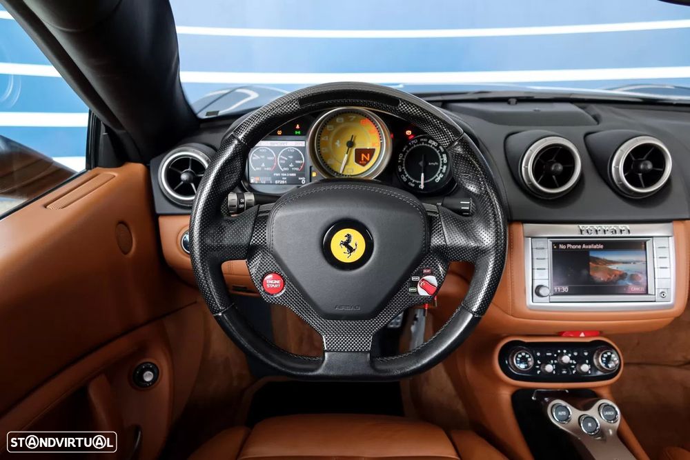 Ferrari California - 12