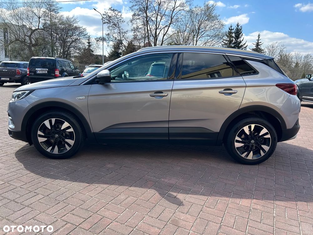 Opel Grandland X 1.6 T Elegance S&S - 10