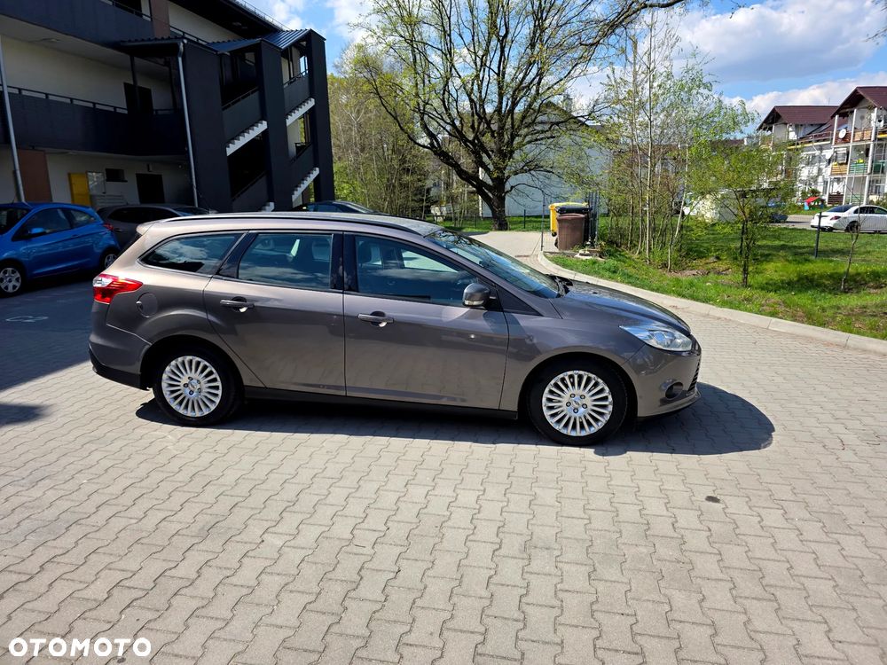 Ford Focus 2.0 TDCi DPF Titanium - 15