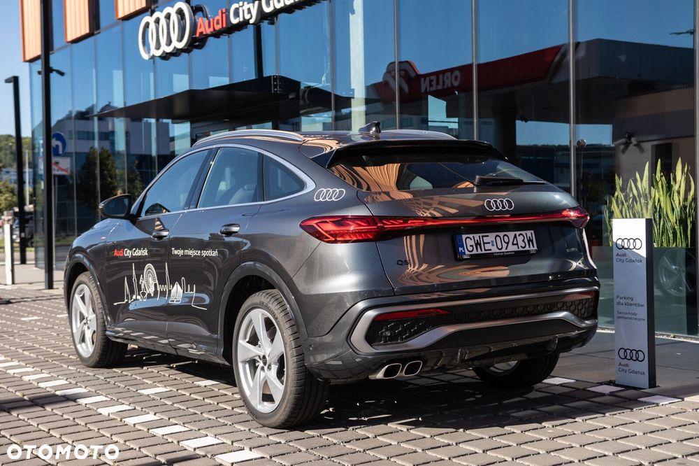 Audi Q5 Sportback - 3