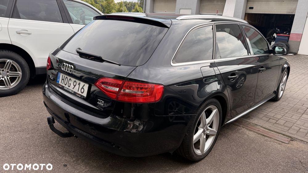 Audi A4 Avant - 5