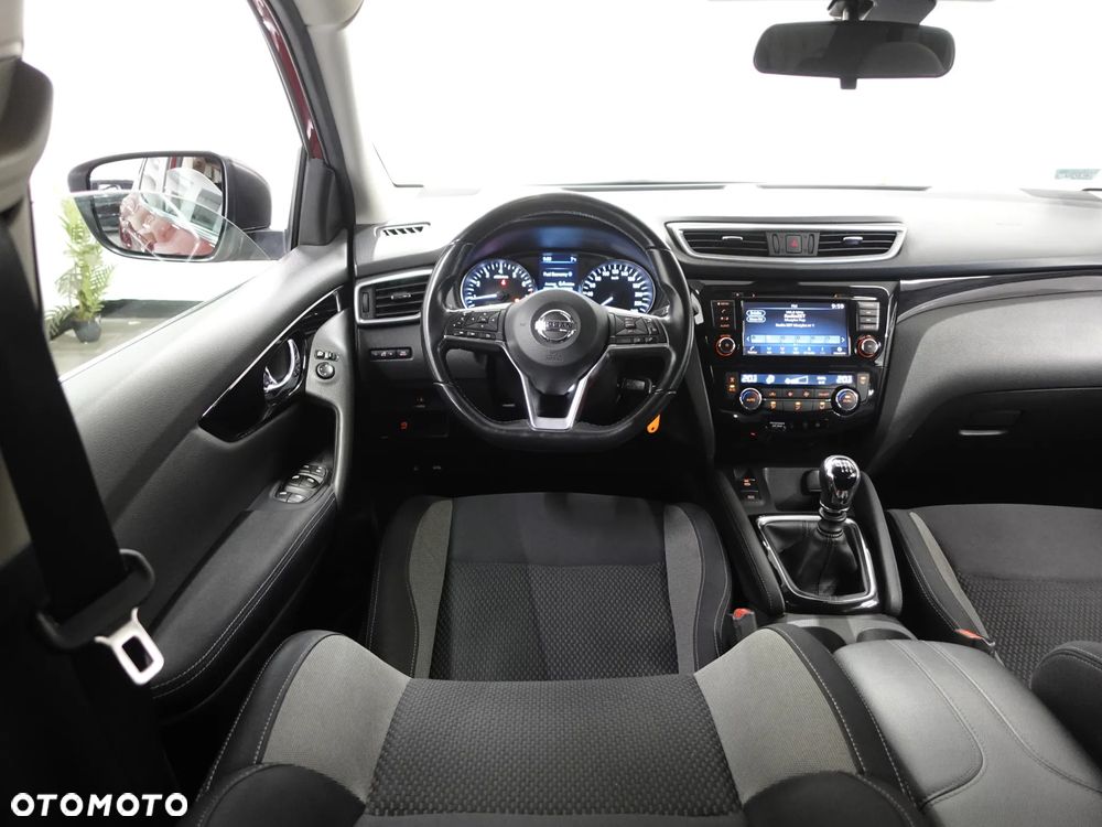 Nissan Qashqai 1.3 DIG-T Acenta - 27