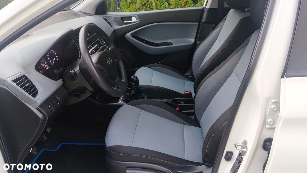 Hyundai i20 1.25 Comfort - 8