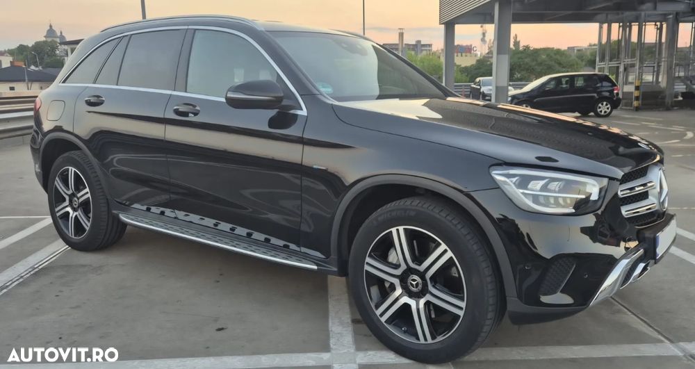 Mercedes-Benz GLC - 15