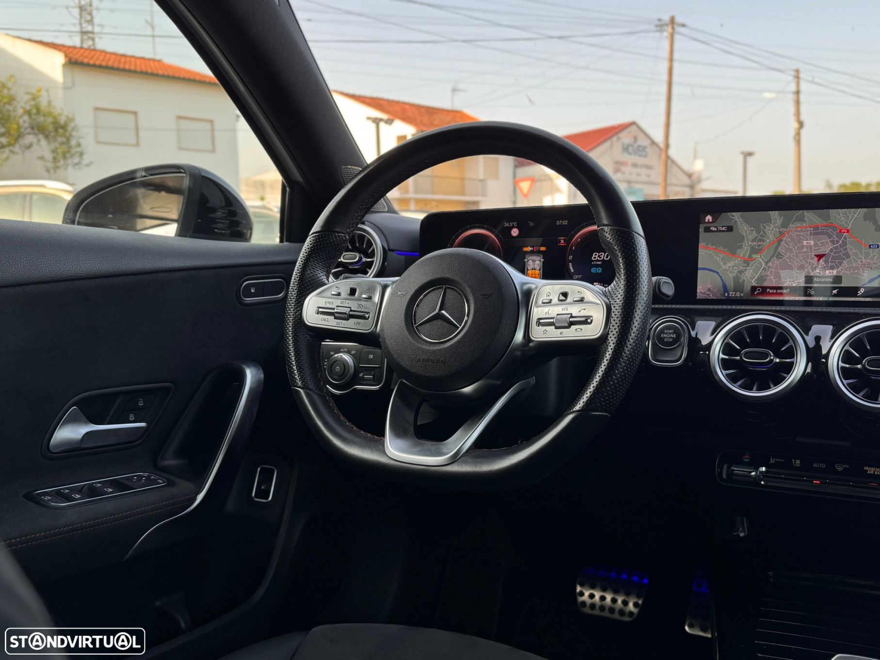 Mercedes-Benz A 250 e AMG Line - 14