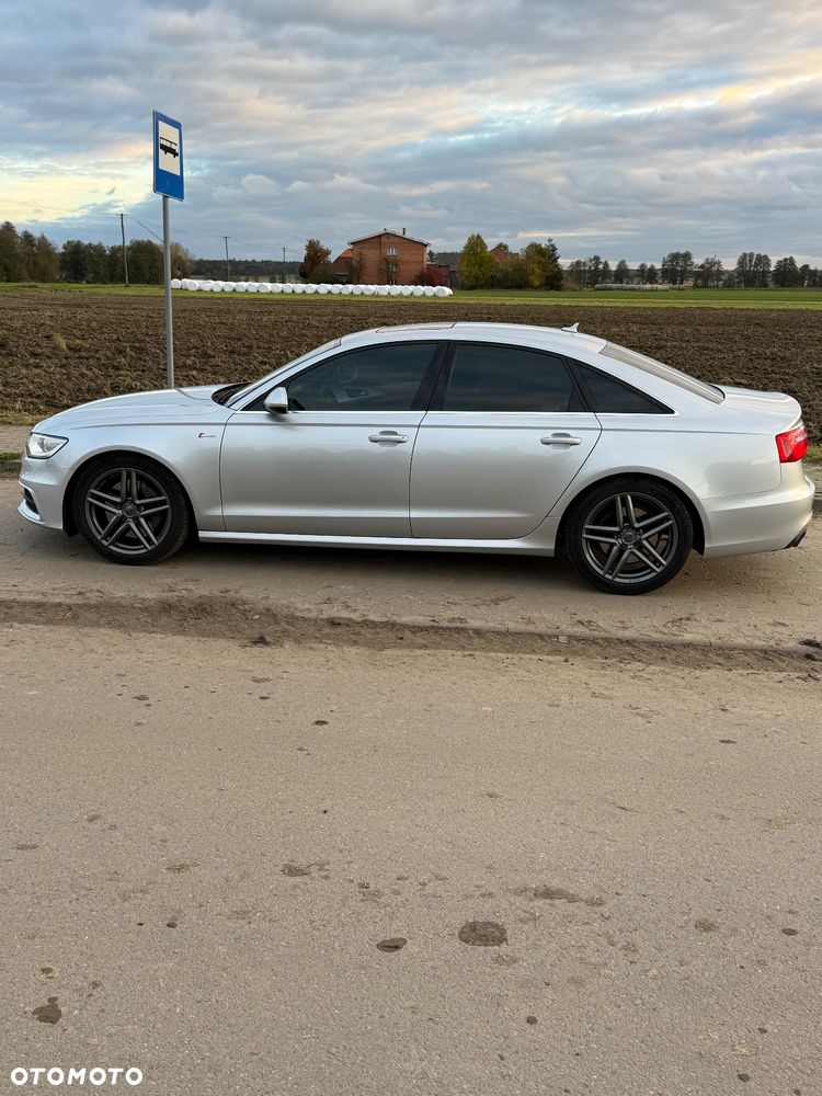 Audi A6 - 4