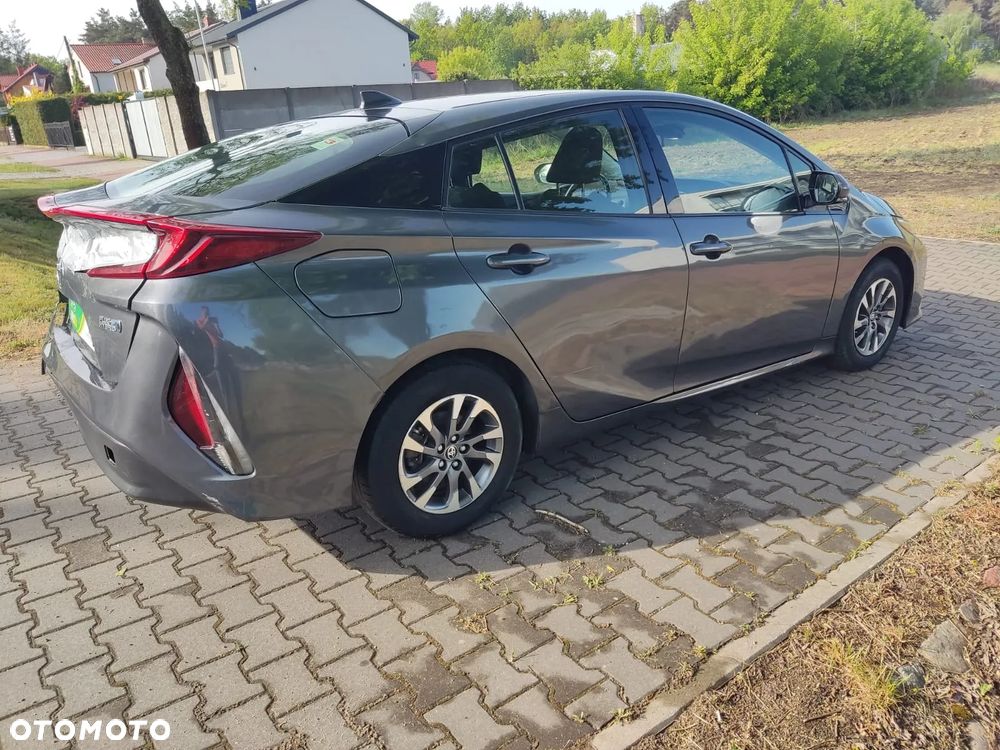 Toyota Prius - 6