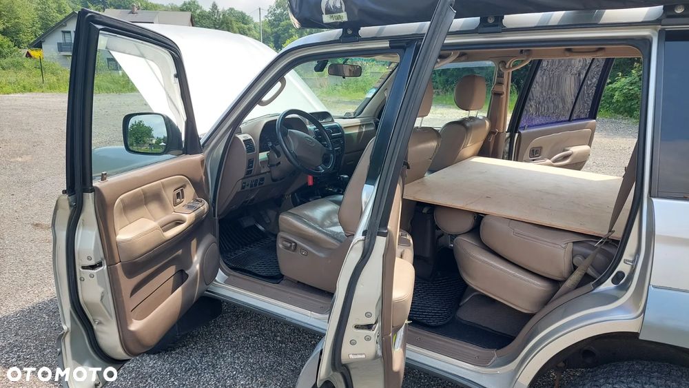 Toyota Land Cruiser - 13