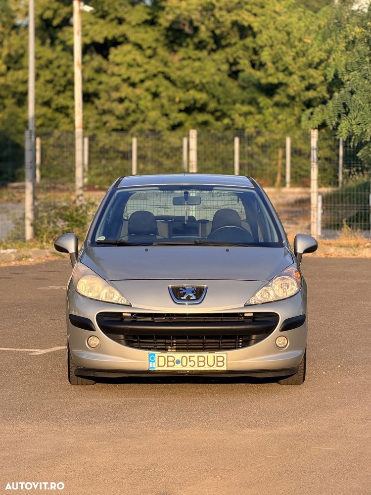 Peugeot 207 1.4 HDI Trendy - 8