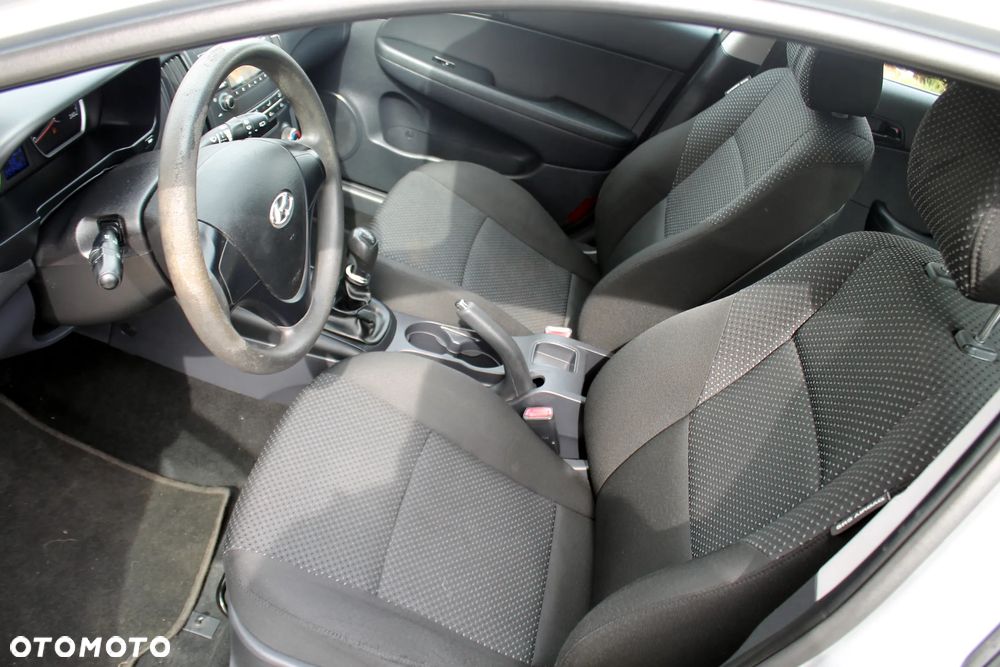 Hyundai i30 1.4 Blue Comfort - 10