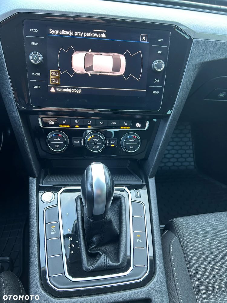 Volkswagen Passat 1.5 TSI EVO Business DSG - 13