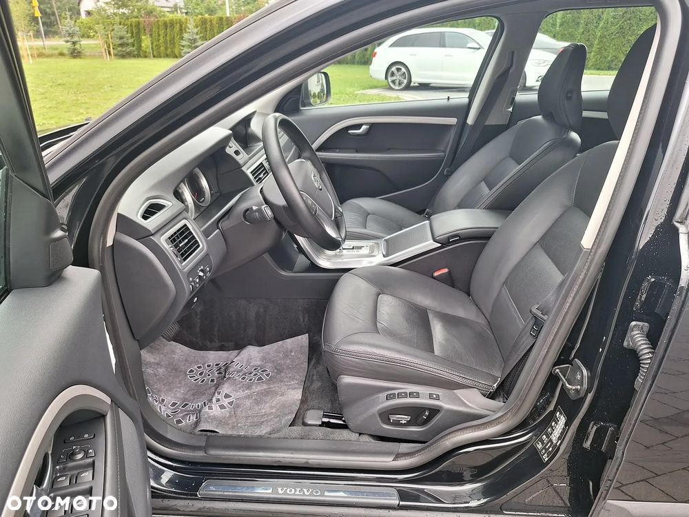 Volvo XC 70 D4 Geartronic Summum - 16