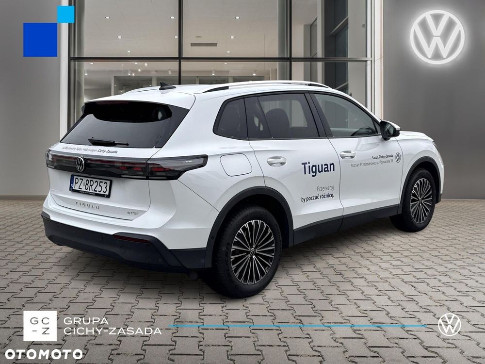Volkswagen Tiguan - 5