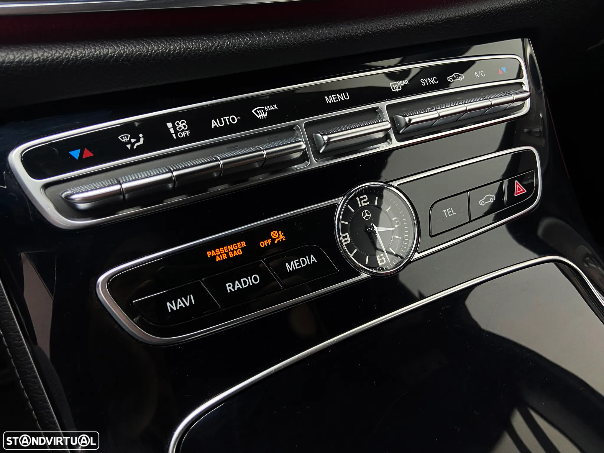 Mercedes-Benz E 450 4-Matic AMG Line Aut. - 35