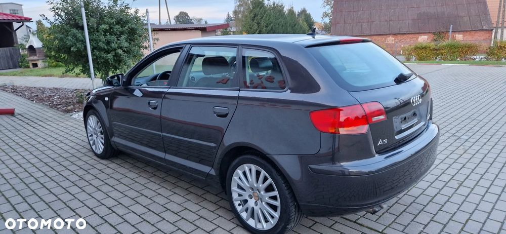 Audi A3 Sportback - 11