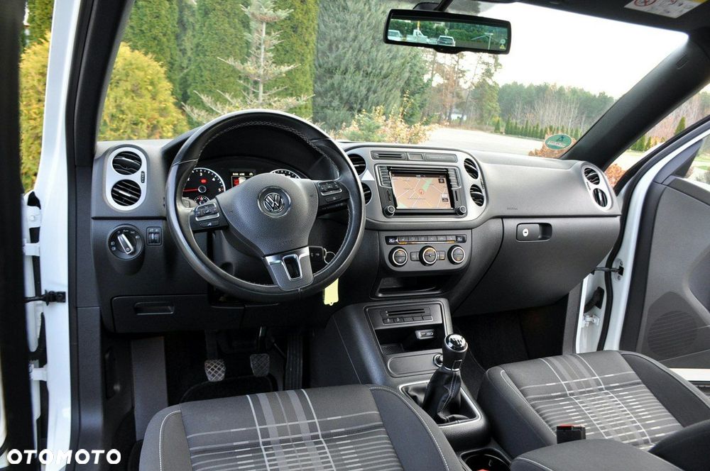 Volkswagen Tiguan - 31