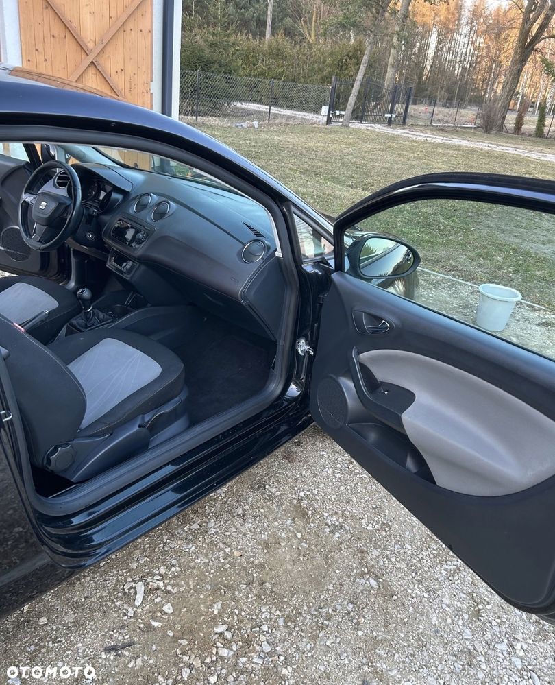 Seat Ibiza SC 1.4 16V Style - 12