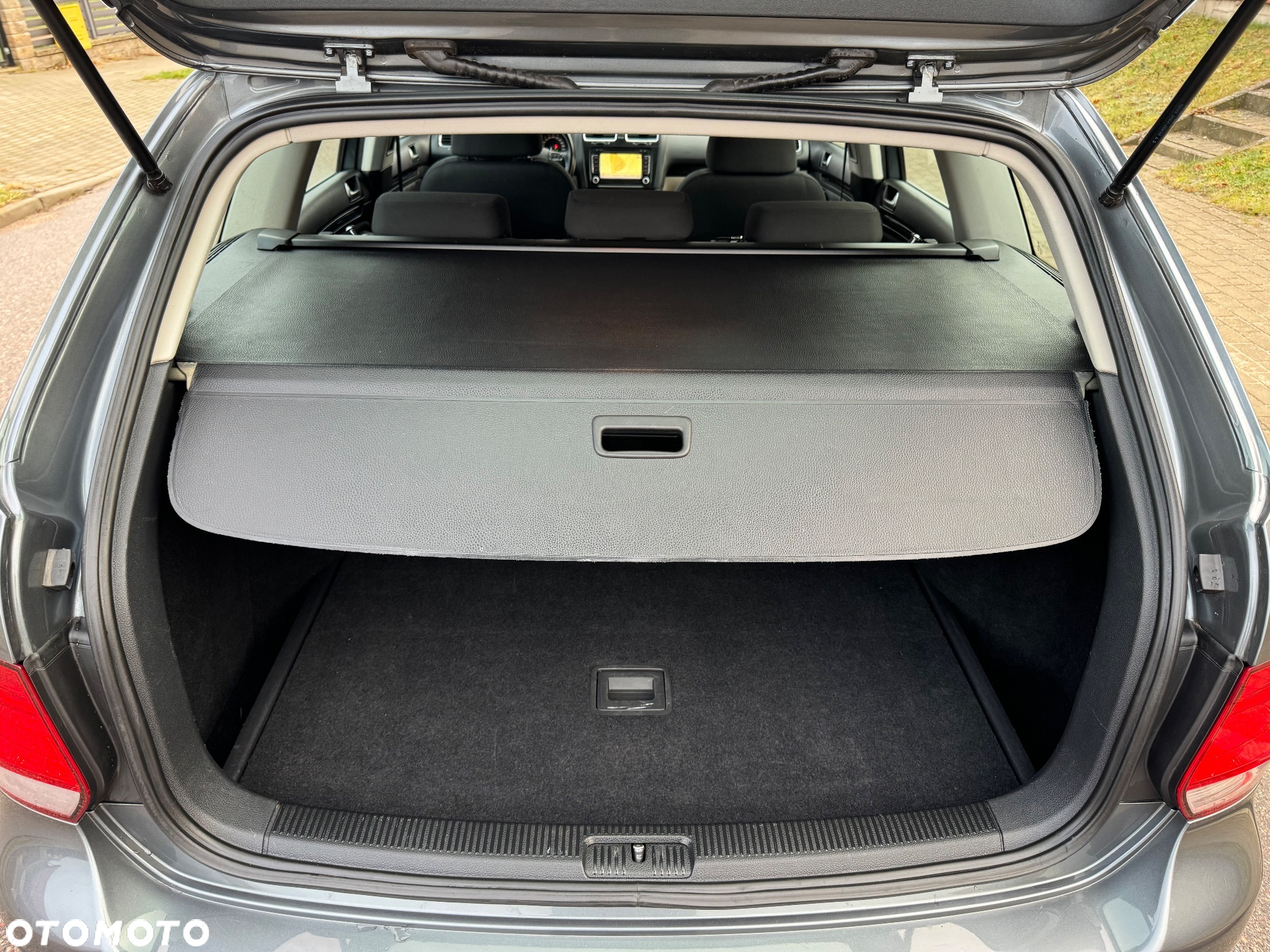 Volkswagen Golf 1.4 TSI BlueMotion Technology DSG Comfortline - 20