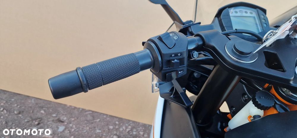 KTM RC 390 - 12