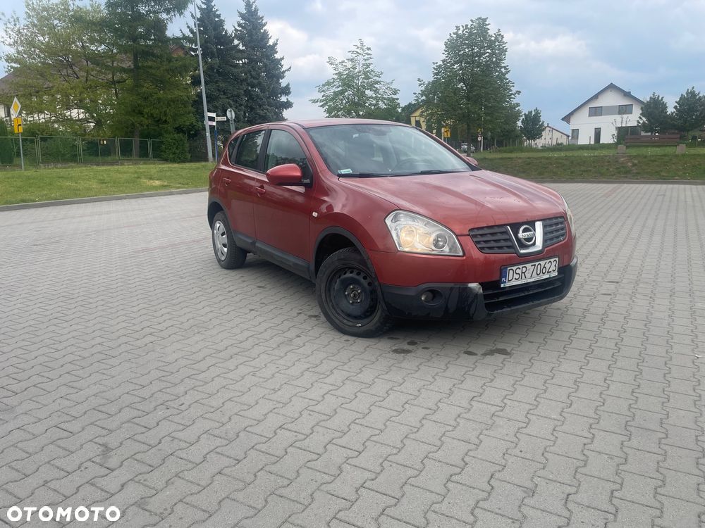 Nissan Qashqai - 1
