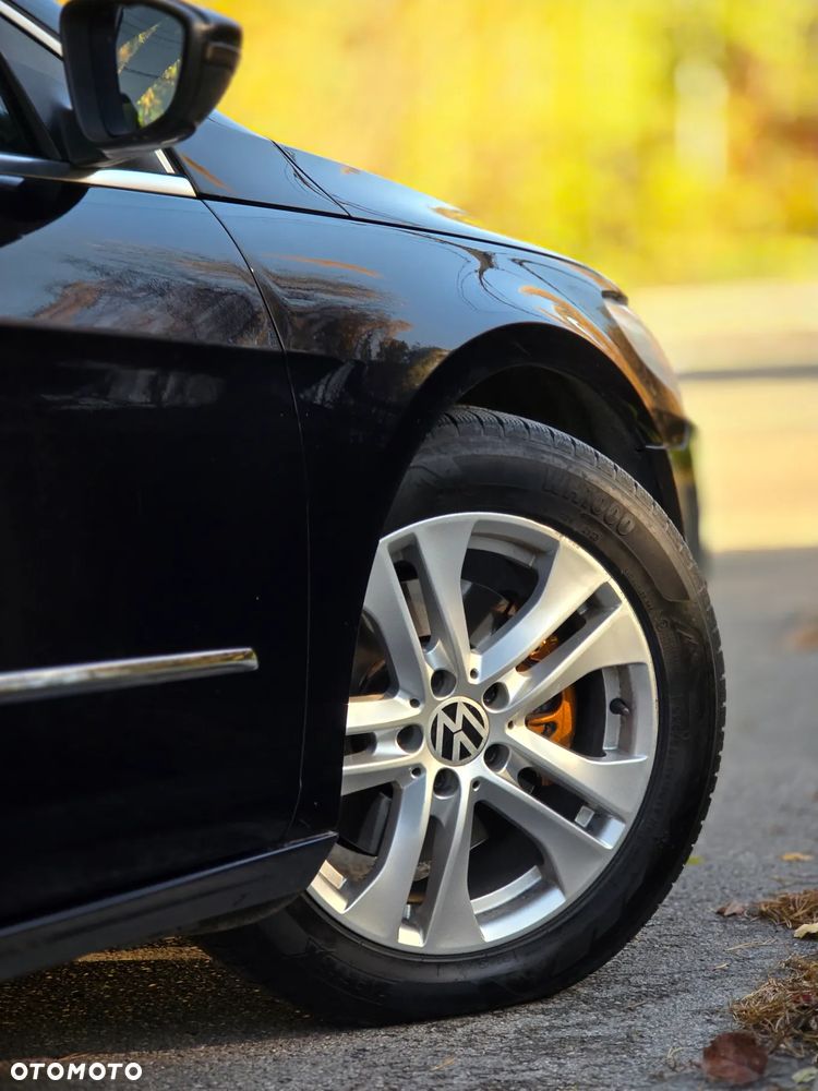 Volkswagen Passat CC 2.0 TDI DSG Individual - 36