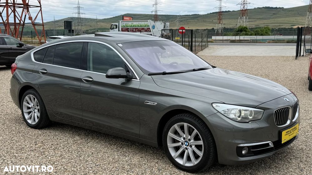 BMW Seria 5 520d Aut. Luxury Line - 11