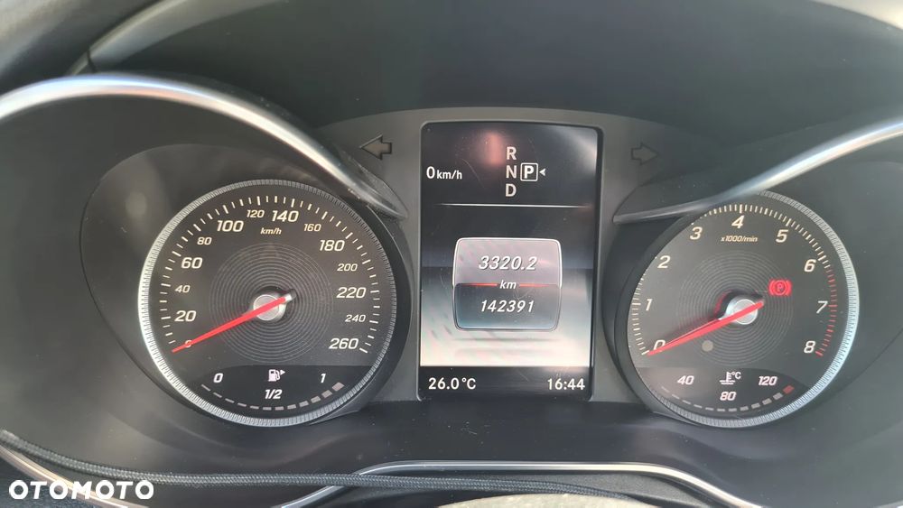 Mercedes-Benz Klasa C 300 7G-TRONIC AMG Line - 15