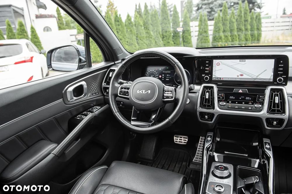 Kia Sorento - 34