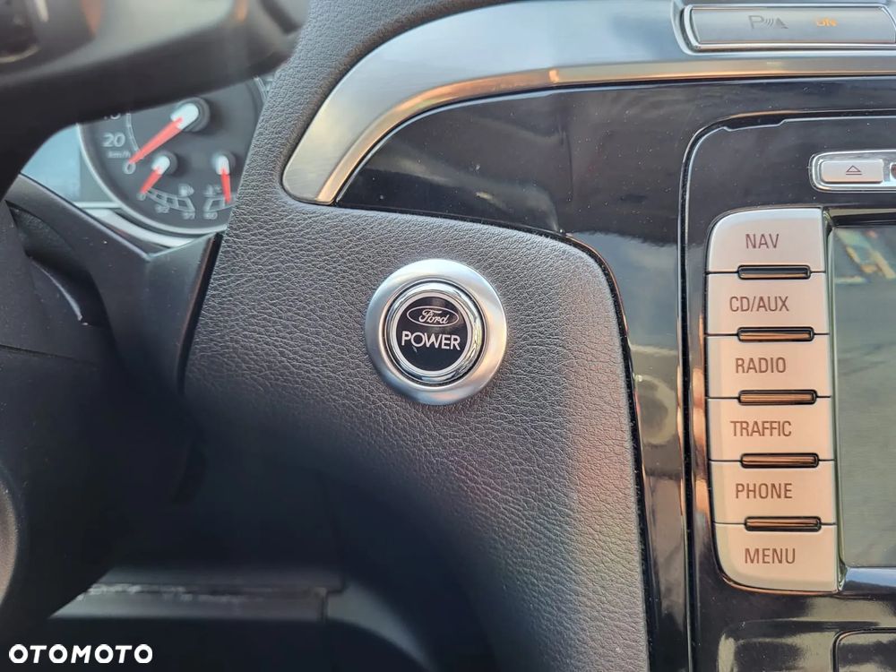 Ford S-Max 2.0 TDCi DPF Titanium MPS6 - 29