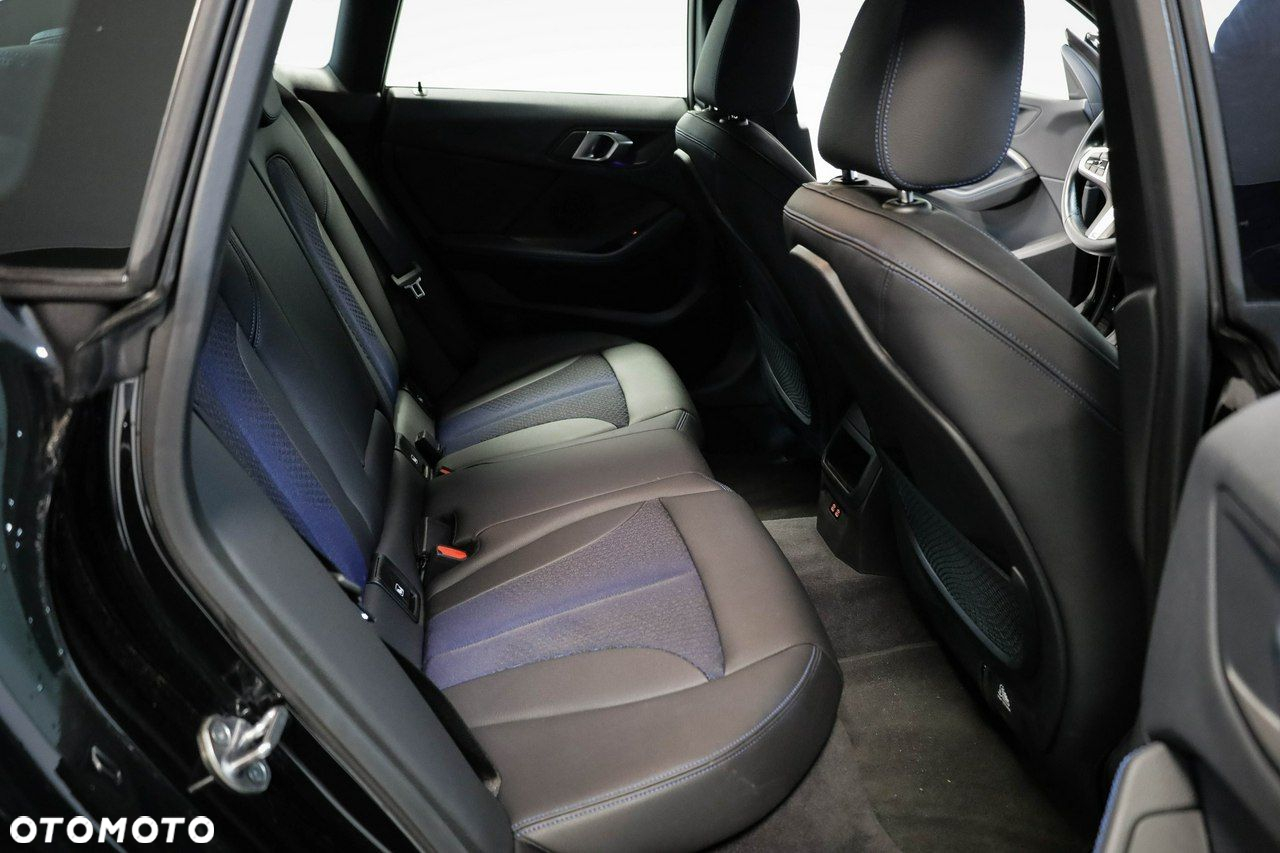 BMW Seria 2 - 25