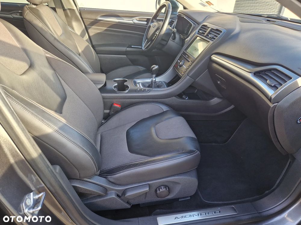 Ford Mondeo - 20