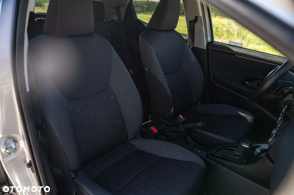 Toyota Yaris 1.5 Style CVT - 29