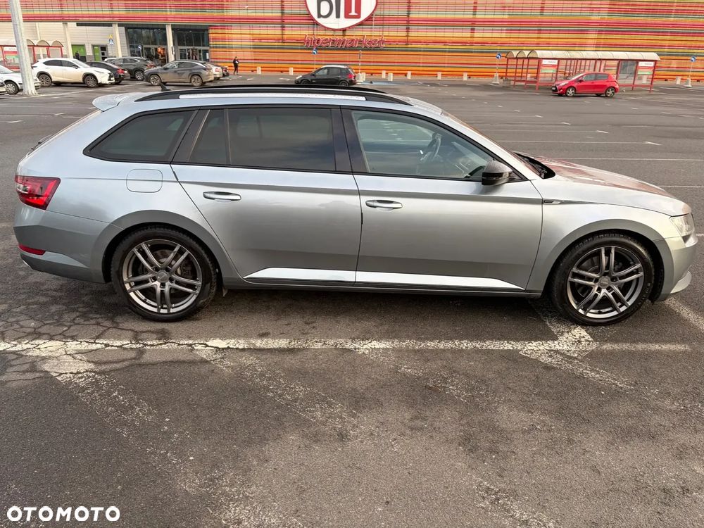 Skoda Superb 1.8 TSI Sportline DSG - 7