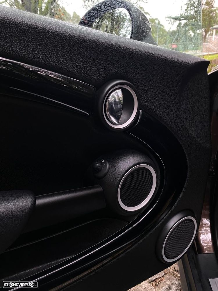 MINI 3 Portas Cooper D - 31