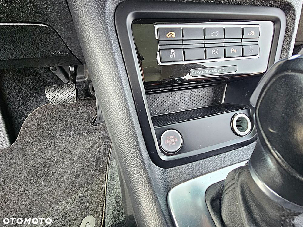 Volkswagen Sharan - 25