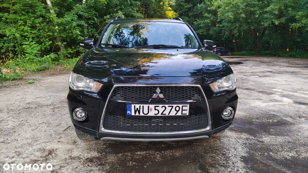 Mitsubishi Outlander 2.0 Intense + NAVI 2WD EU5 - 2