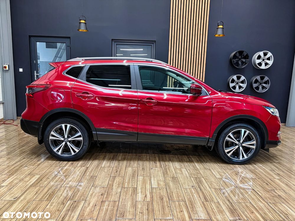 Nissan Qashqai 1.2 DIG-T N-Connecta EU6 - 6