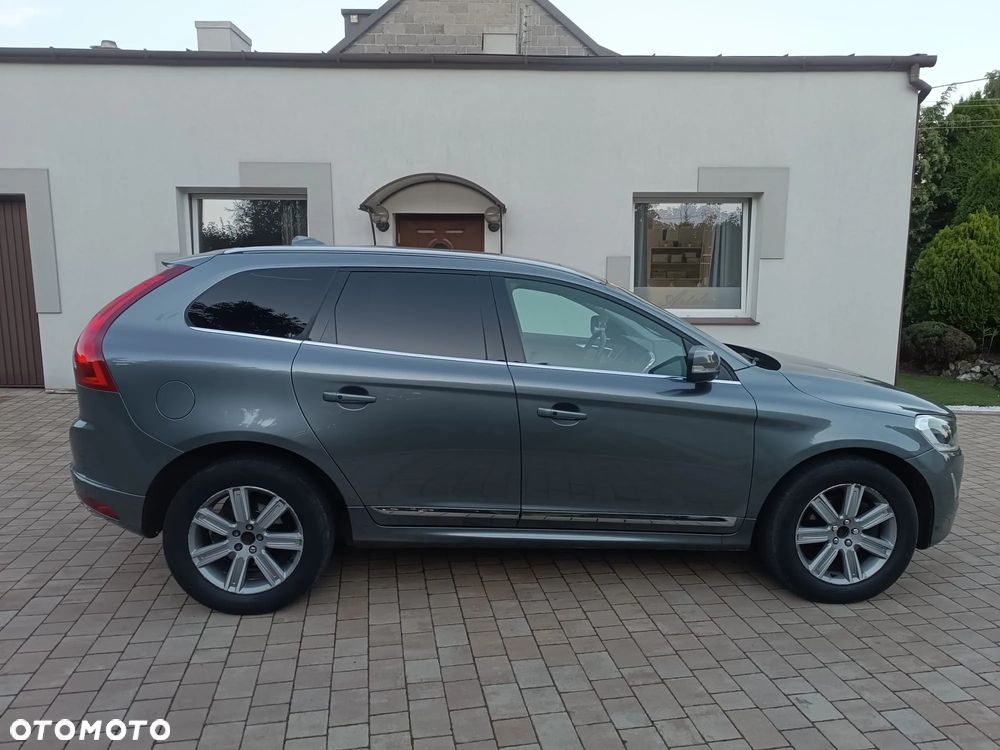 Volvo XC 60 D4 AWD Summum - 1