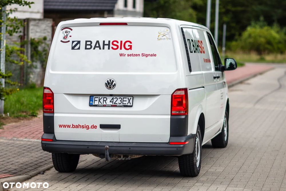 Volkswagen T6 Transporter - 11