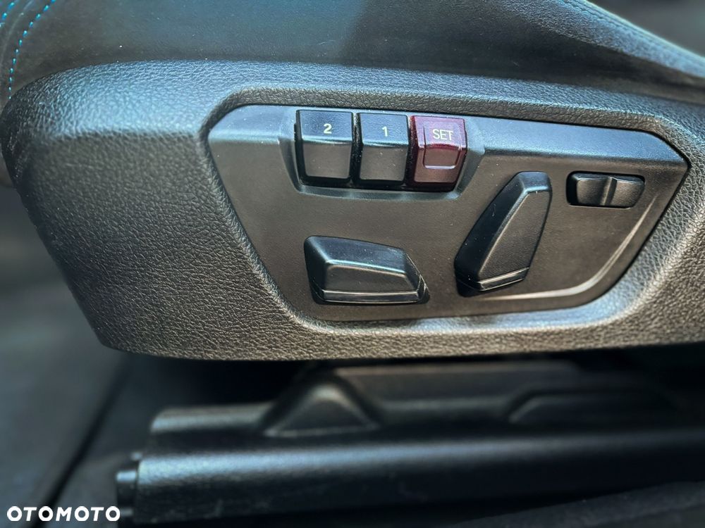 BMW 3GT 318d Sport Line - 21