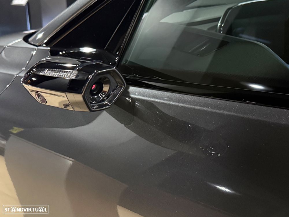 Audi A6 Avant e-tron performance edition one grey - 12