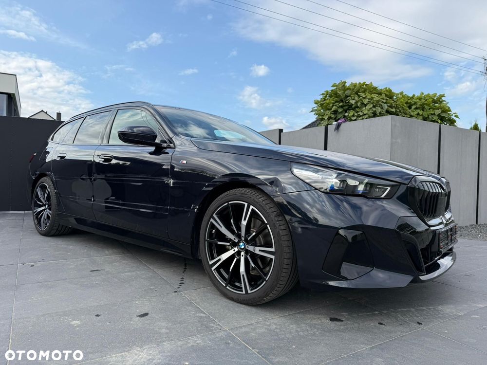 BMW Seria 5 520d xDrive Touring - 13