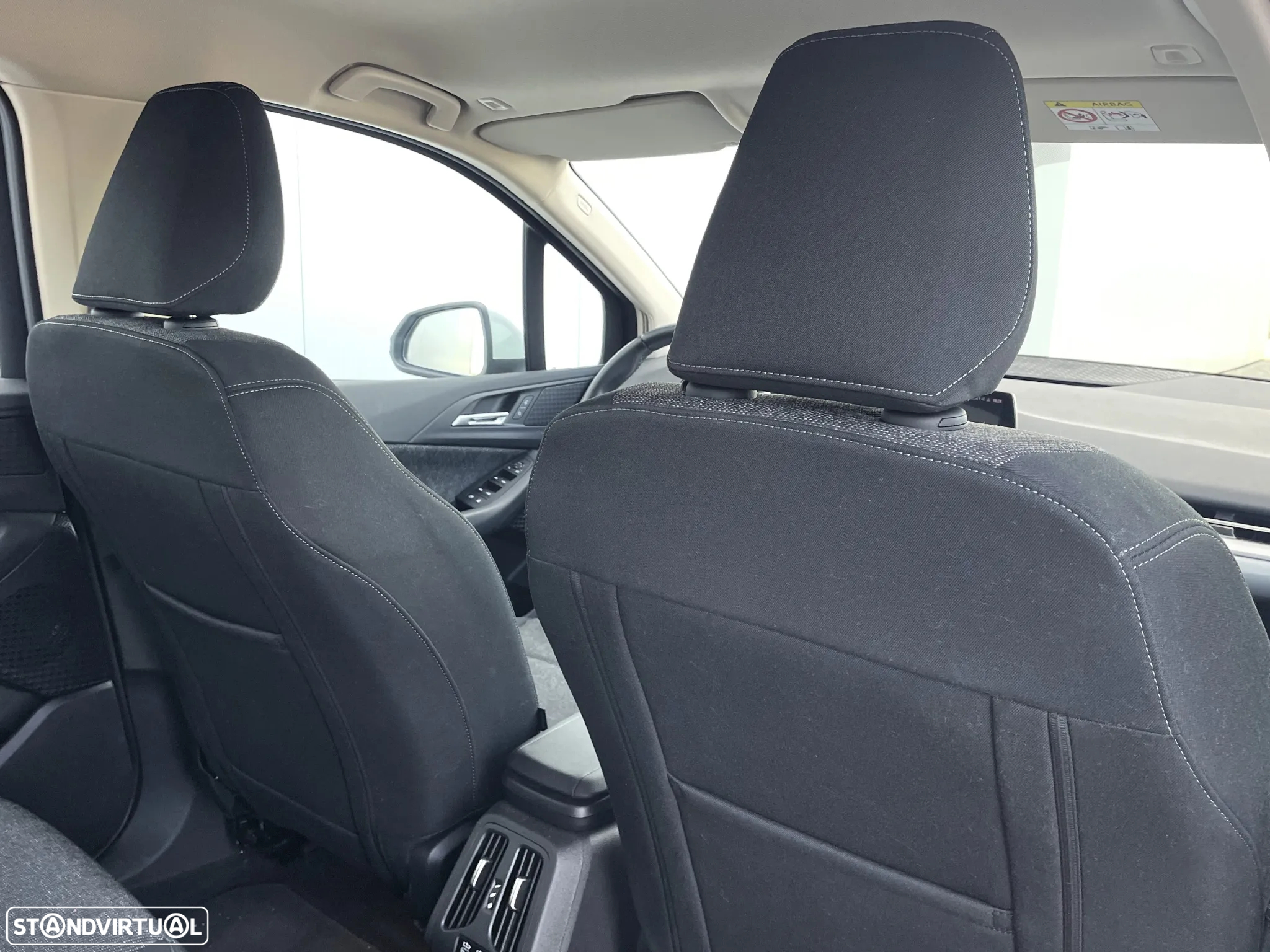 BMW 225xe Active Tourer e xDrive - 36