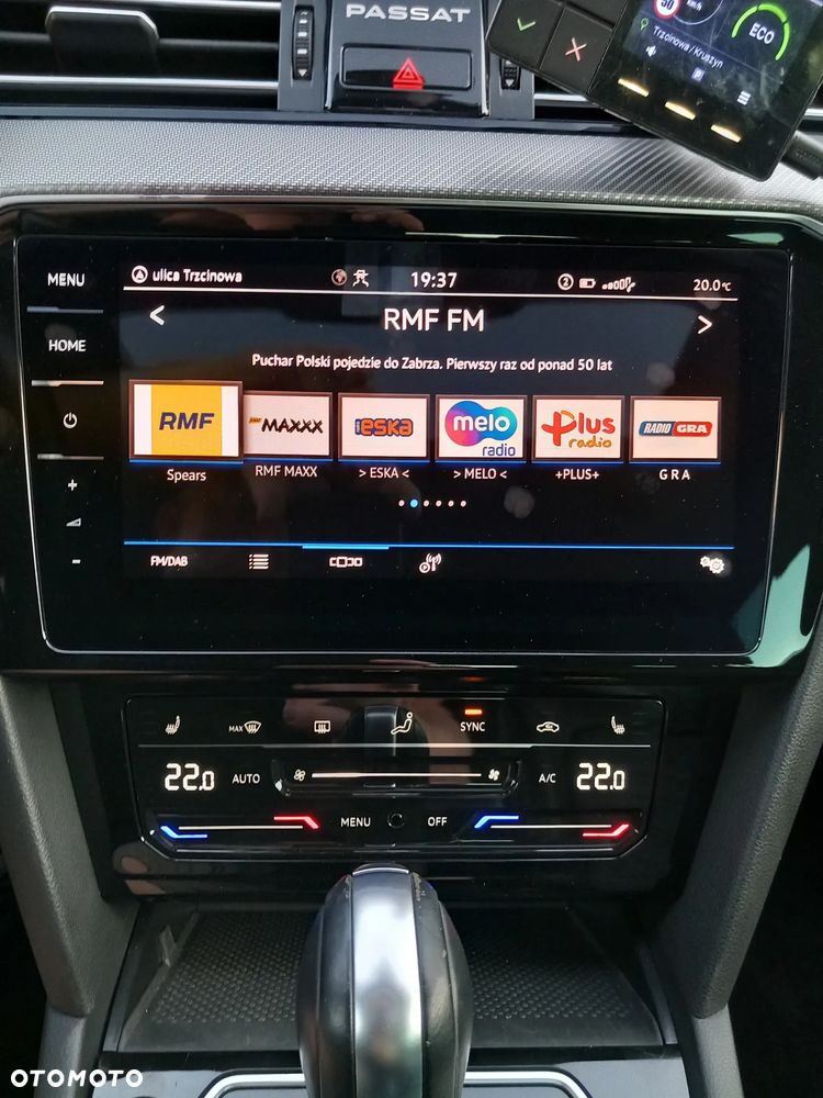 Volkswagen Passat Variant 2.0 TDI SCR DSG 4Motion Business - 16