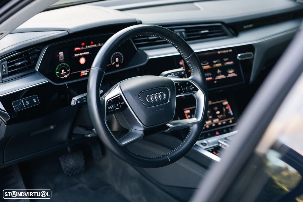 Audi e-tron 50 quattro S line - 51